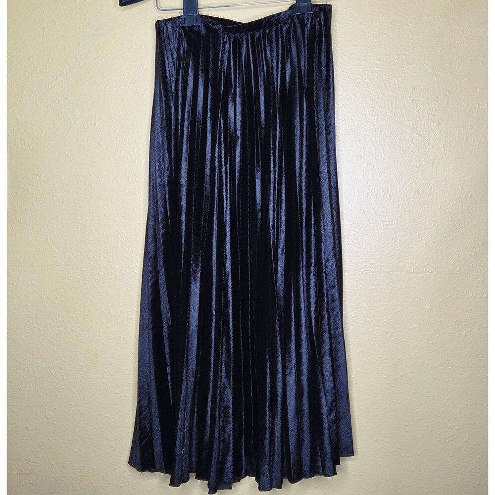 Anne Klein Pull-on Pleated Black Velvet Skirt, XS